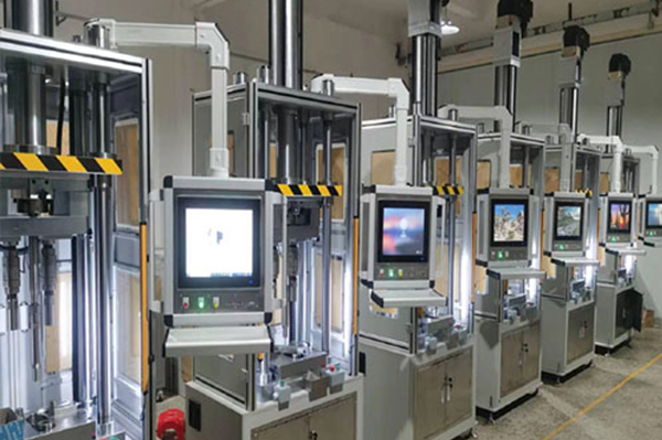 怎么正確又安全的使用壓鉚機(jī)？